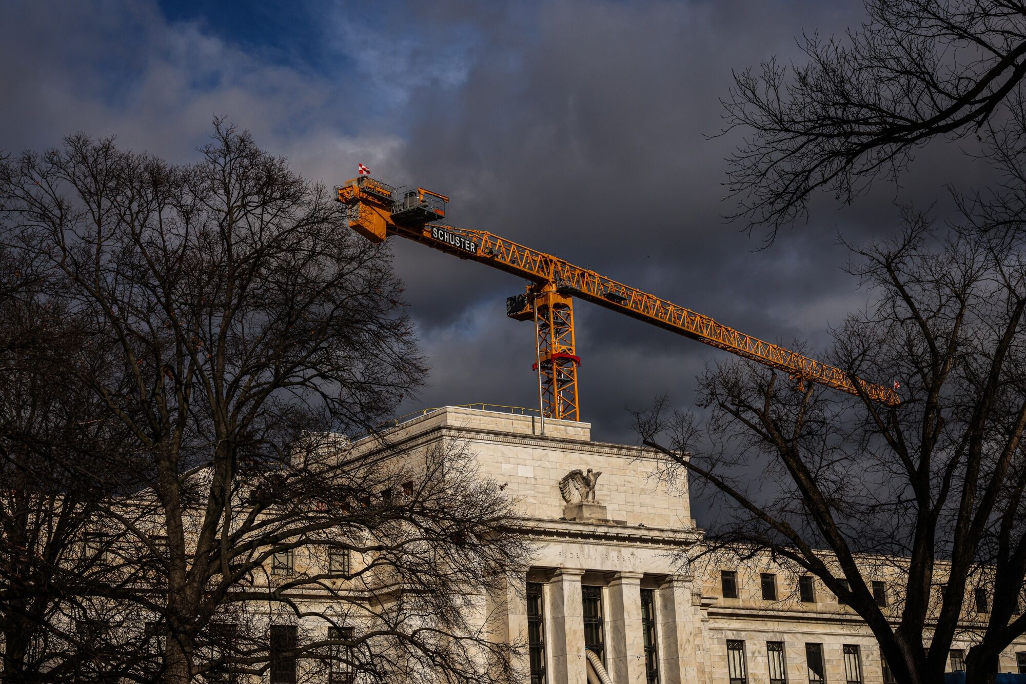 Dollar Kicks Off 2024 With Best Day Since March on Fed Doubt