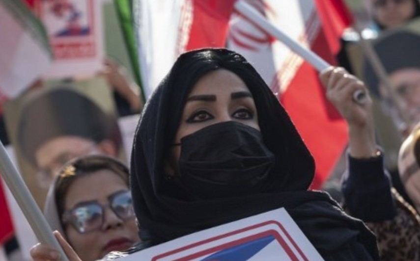 शाह पहलवी के ईरान में सत्ता, धर्म और महिलाओं की आजादी- टकराव और विरोधाभासों की पूरी कहानी