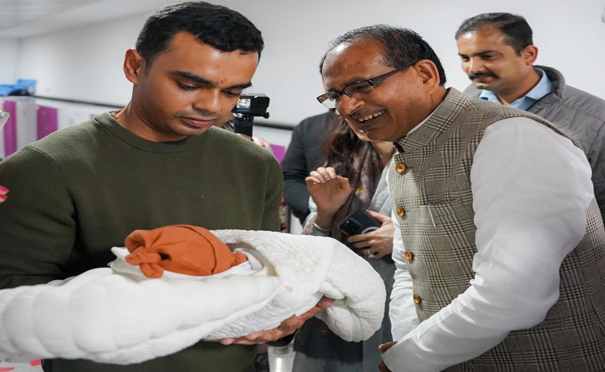 मामा बने दादा, कार्तिकेय व अमानत के घर आई लाडली लक्ष्मी; शिवराज सिंह चौहान की पोती का ये है नाम