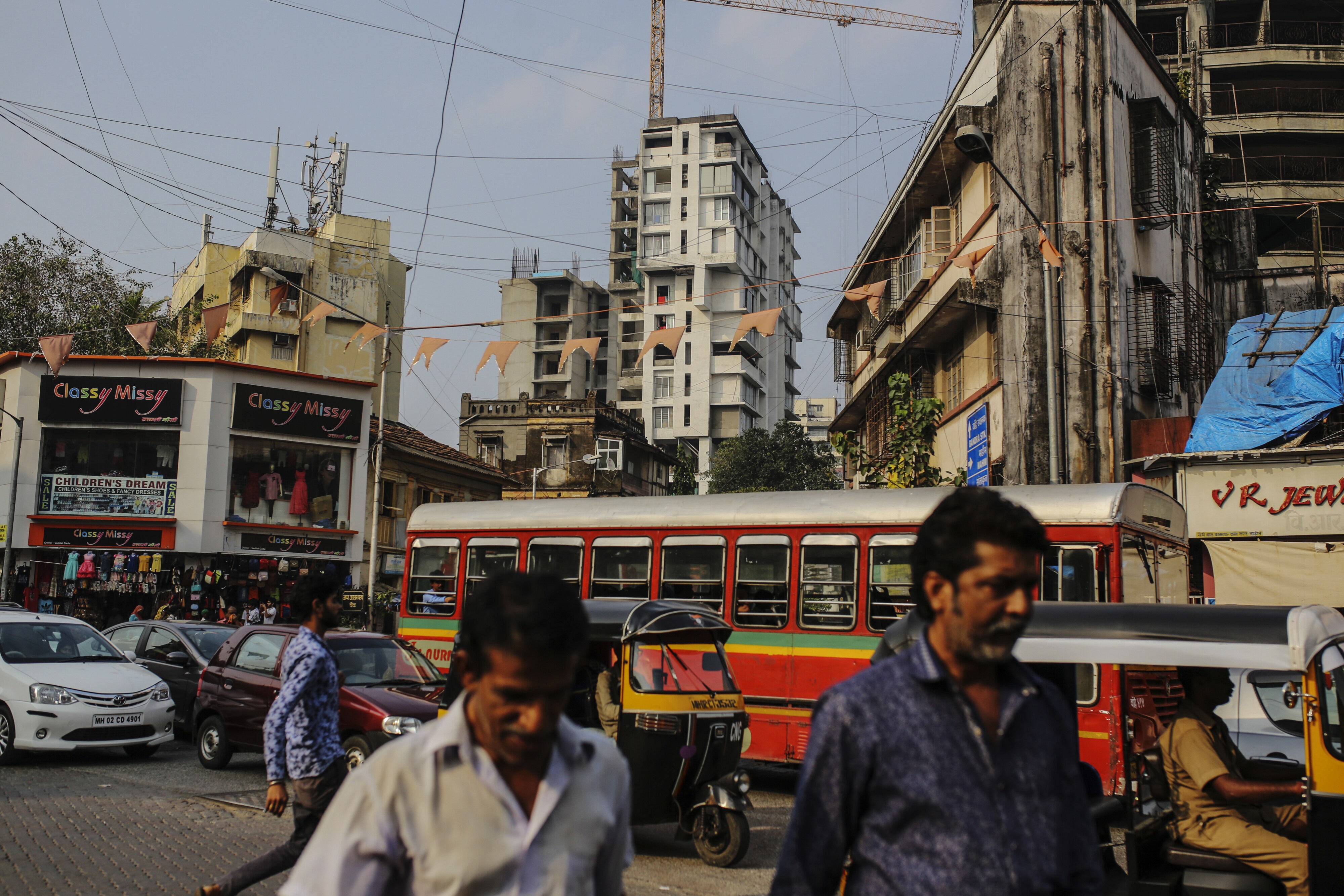 India&rsquo;s GDP Growth To Slip Below 7% This Fiscal, Say Experts