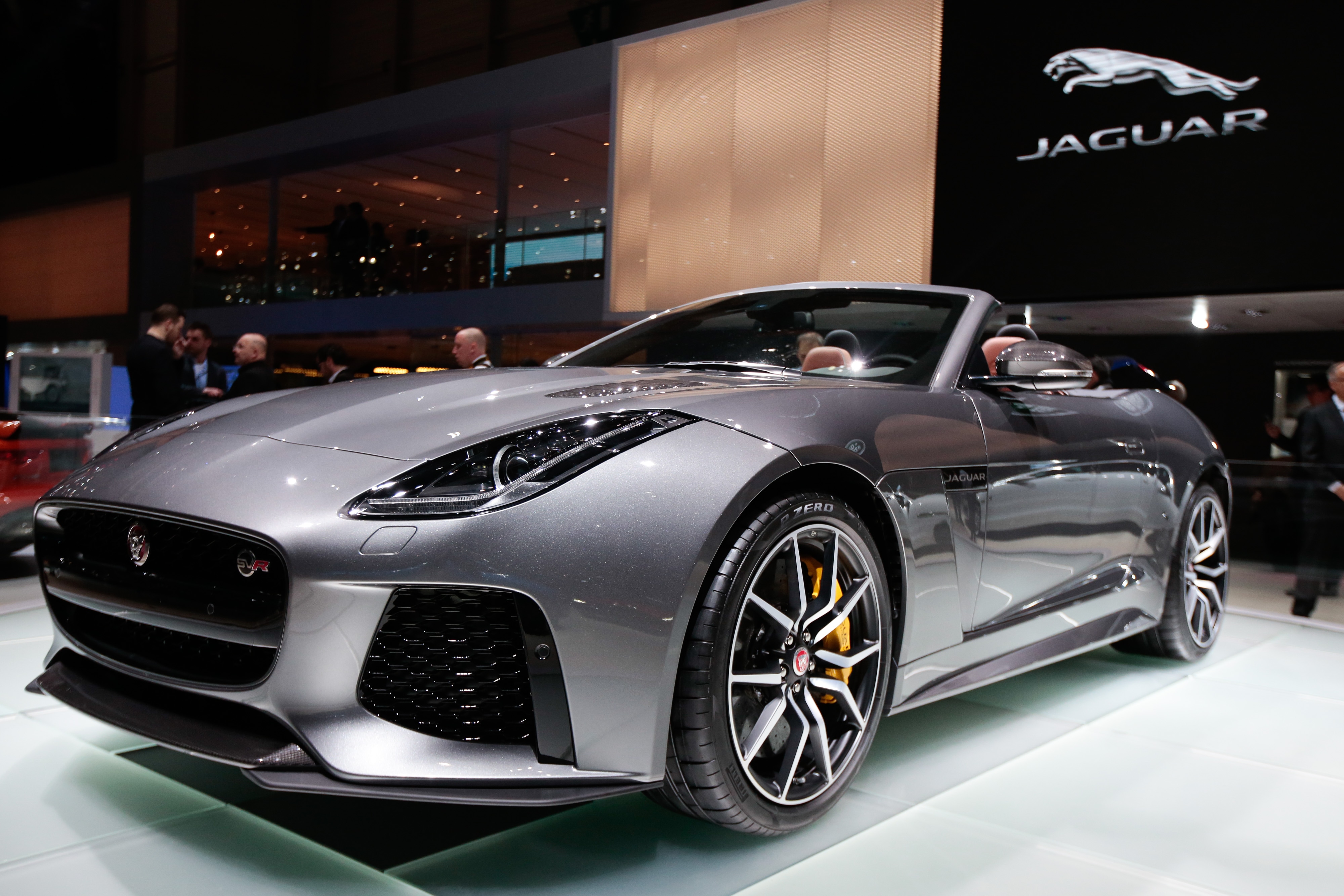 Jaguar Land Rover Sales Rise 17% in June&nbsp;