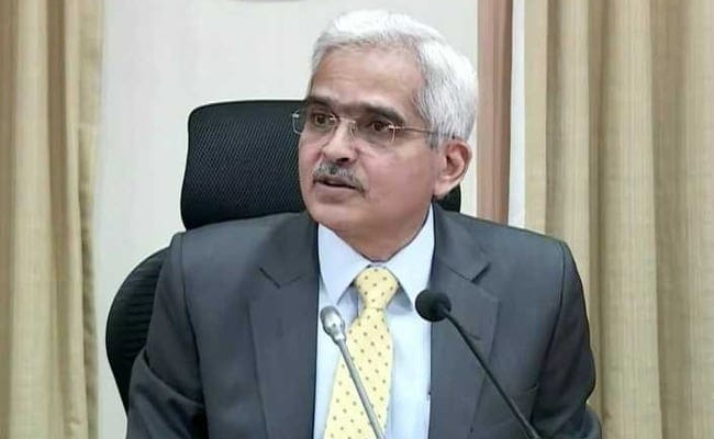 RBI Refrains From Giving Inflation Outlook; Says GDP Projections At Risk