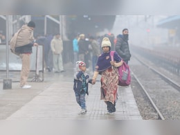 MP Weather: बारिश दिखा सकती है तेवर, बढ़ेगी शीतलहर; इन जिलों में वर्षा की संभावना