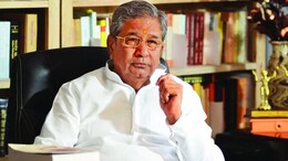 Rajasthan: बीजेपी सांसद का बयान- नेहरू ने 'वोट चोरी' से मौलाना आजाद को हरवाया, पीएम मोदी में बताए श्रीकृष्ण के गुण