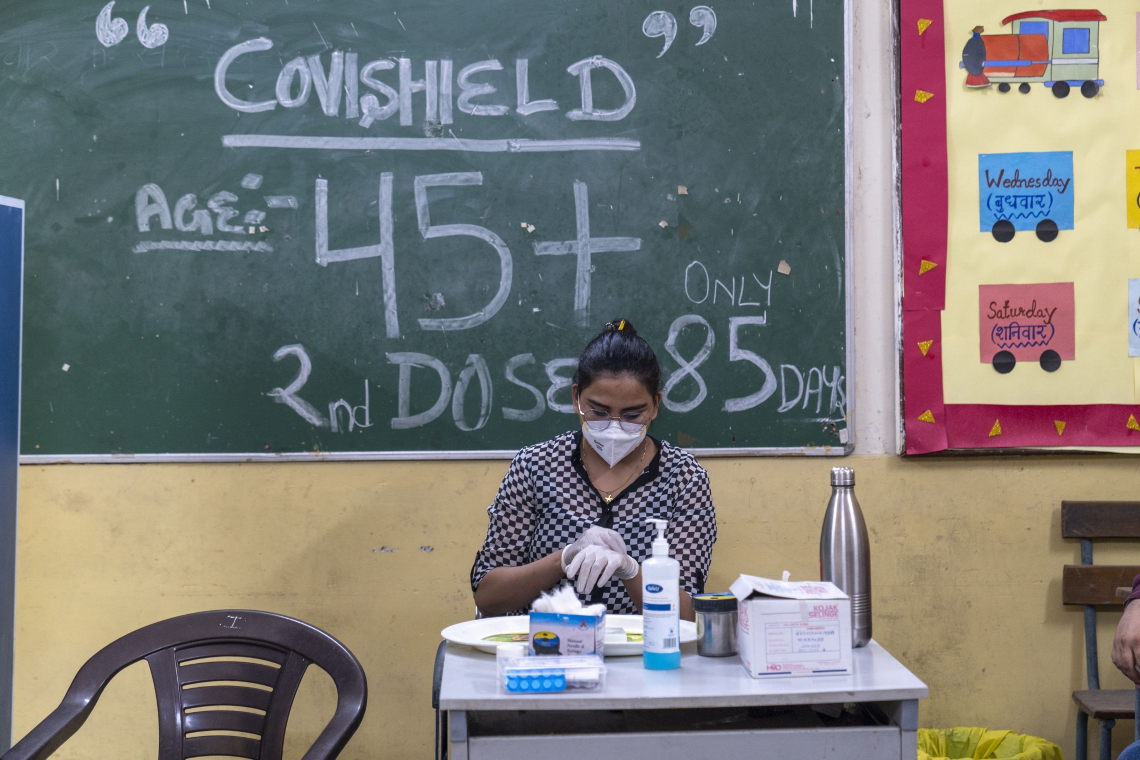 Covid-19 India Updates: With Over 43,000 New Cases, Active Caseload Crosses 4 Lakh Again