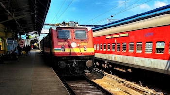 IRFC OFS Undersubscribed: Govt's 2% Stake Sale Draws Only 94.98% Institutional Bids