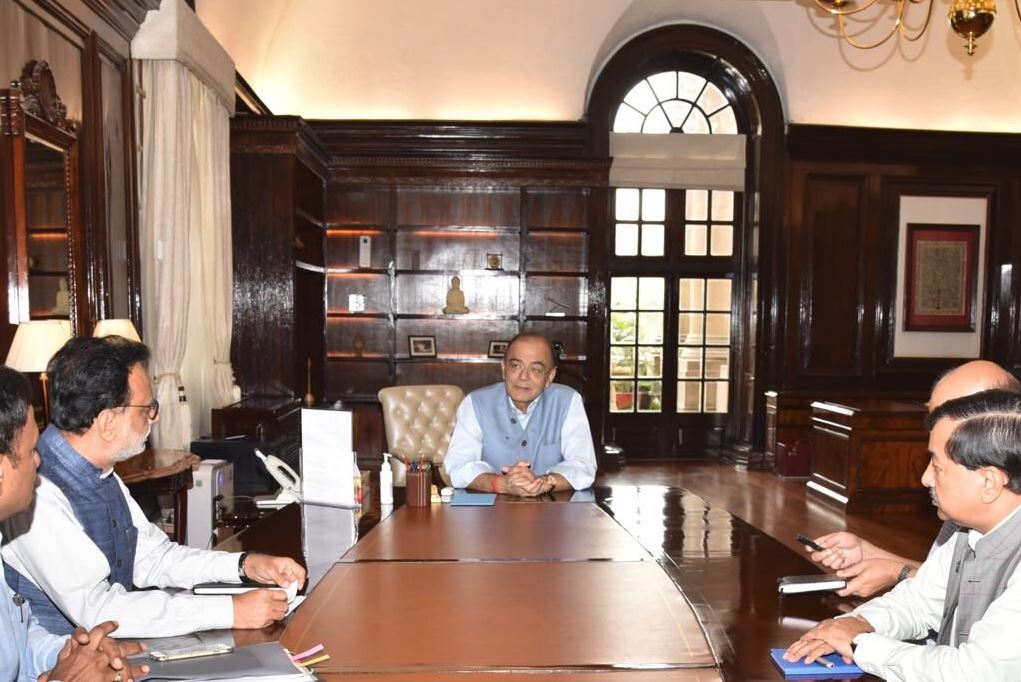  Arun Jaitley Resumes Charge As Finance Minister
