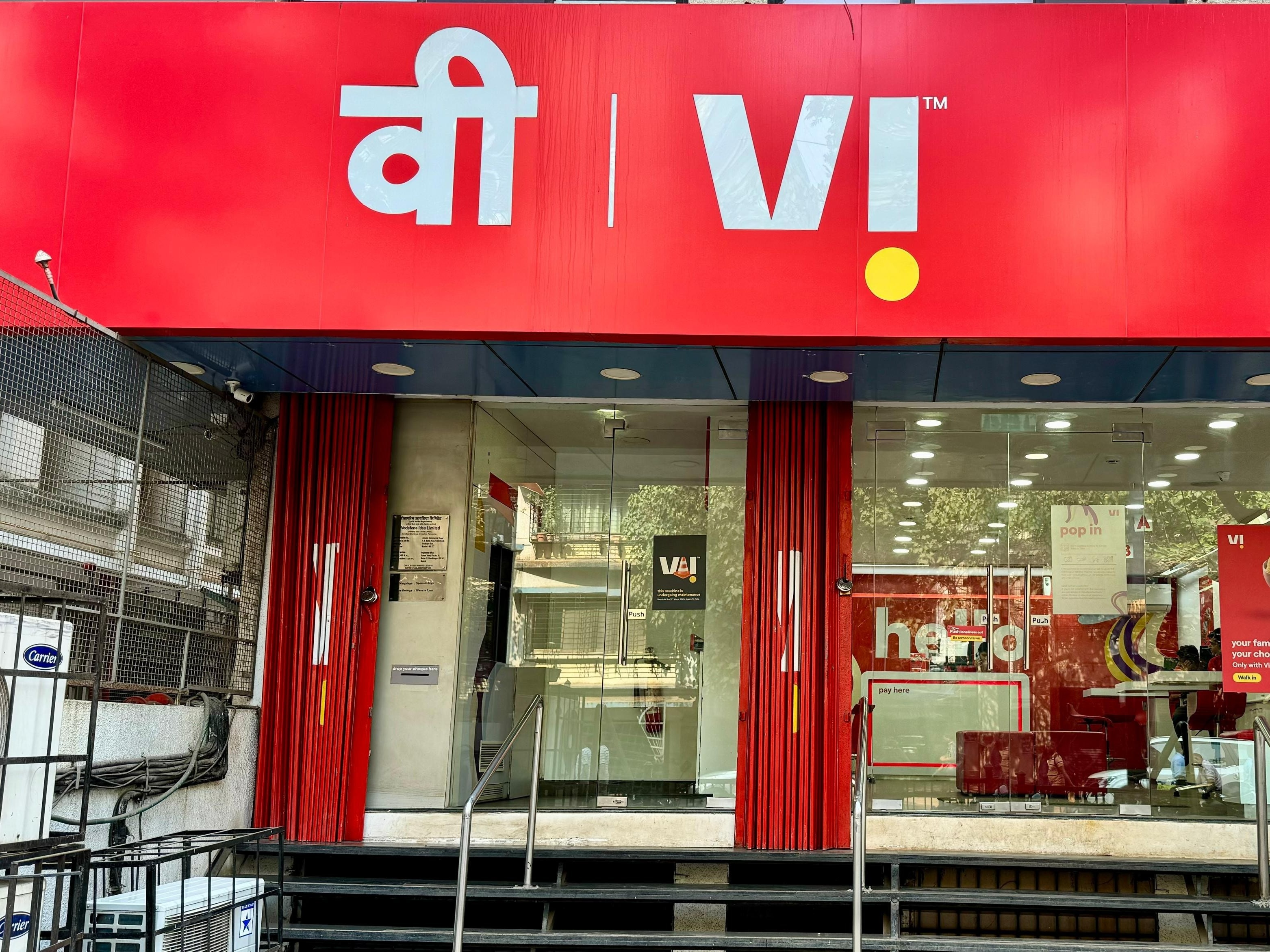 Vodafone Idea Q4 Results: Loss Widens To Rs 7,166 Crore, ARPU Flat