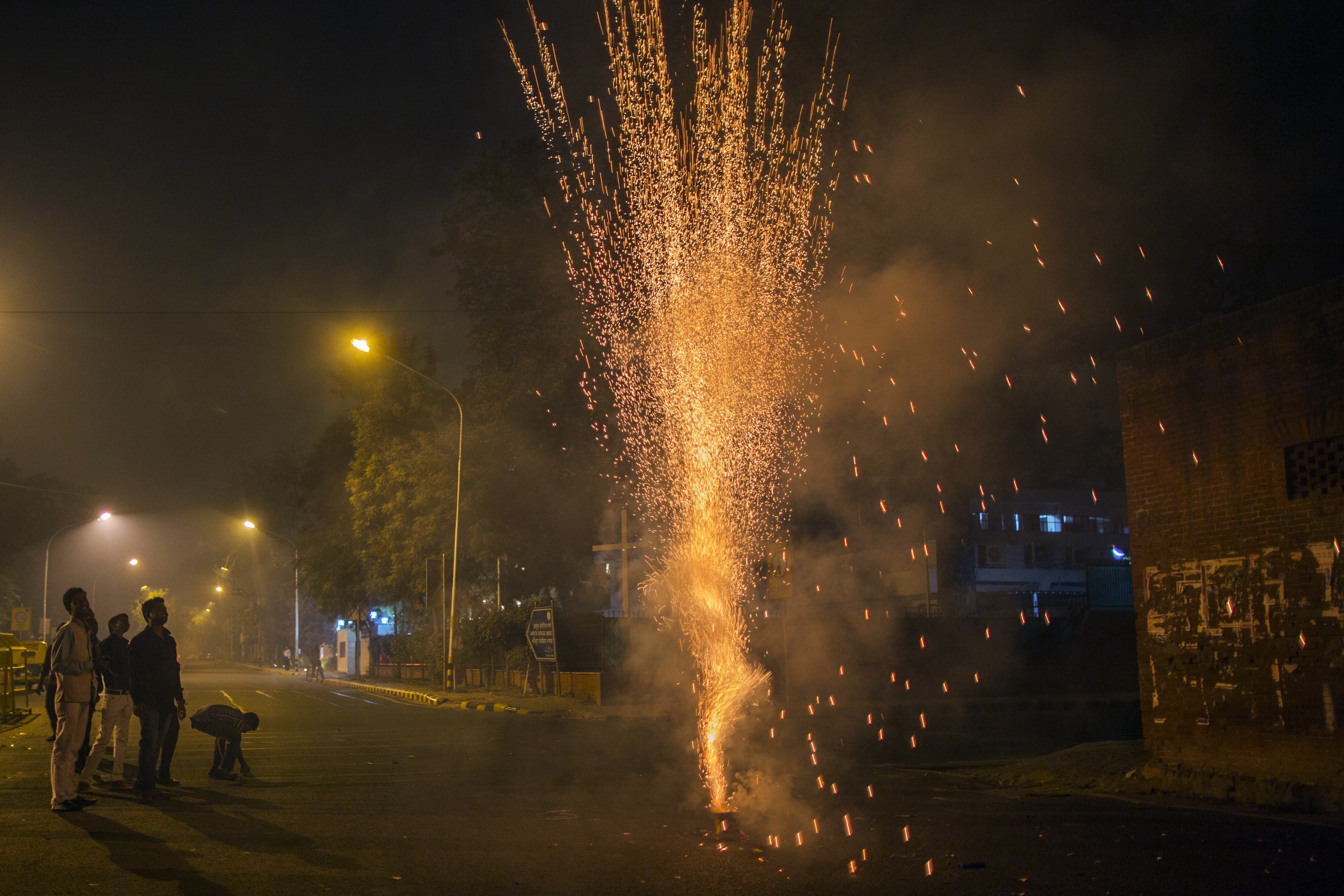 Supreme Court Refuses Blanket Ban On Firecrackers, Imposes Conditions