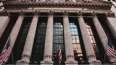 Dow Plunges 1,200 Points As Global Markets Sell Off, Oil Spikes On War Fears