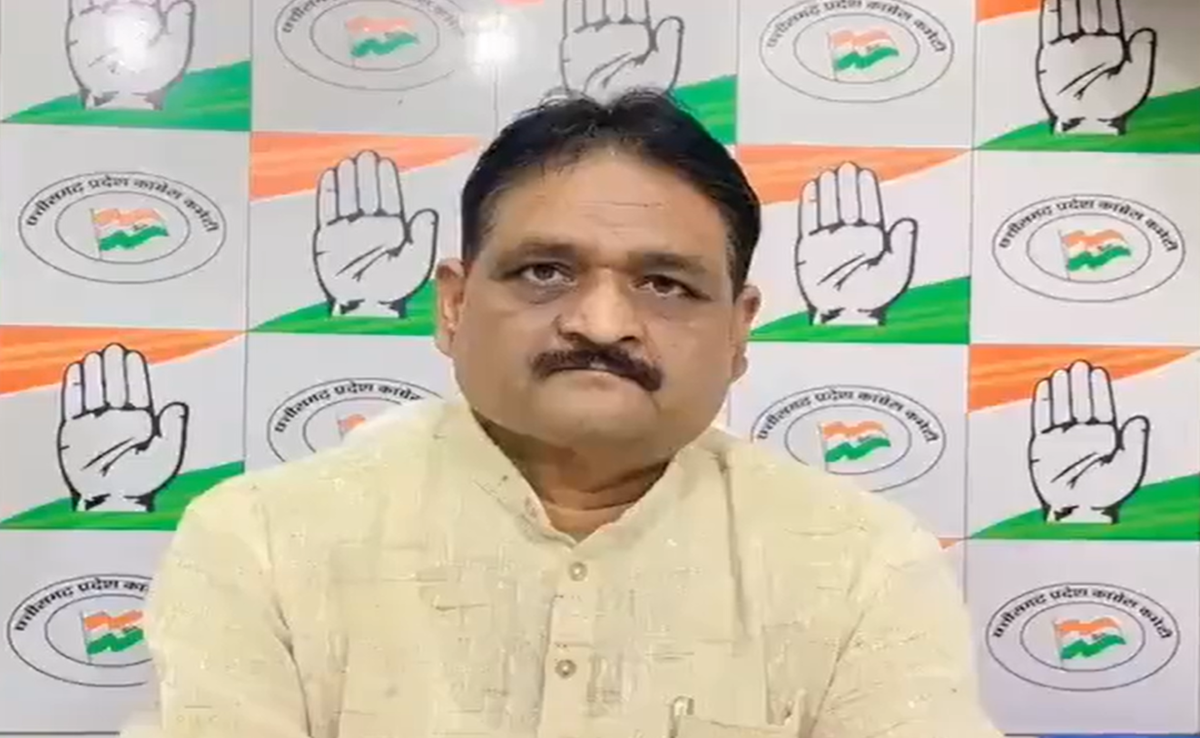 CG Lok Bhawan Order: लोकभवन के आदेश पर सियासत; कांग्रेस ने कहा- क्या राज्यपाल और सरकार में है तकरार?