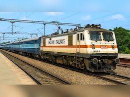 ट्रेन में बिना टिकट पकड़े गए तो क्या करें? यहां जानें यात्रियों के अधिकार