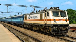 Train Cancelled: फरवरी के आखिरी हफ्ते में भारतीय रेलवे ने कैंसिल की कई ट्रेनें, सफर करने वाले हैं तो चेक कर लें ये लिस्ट