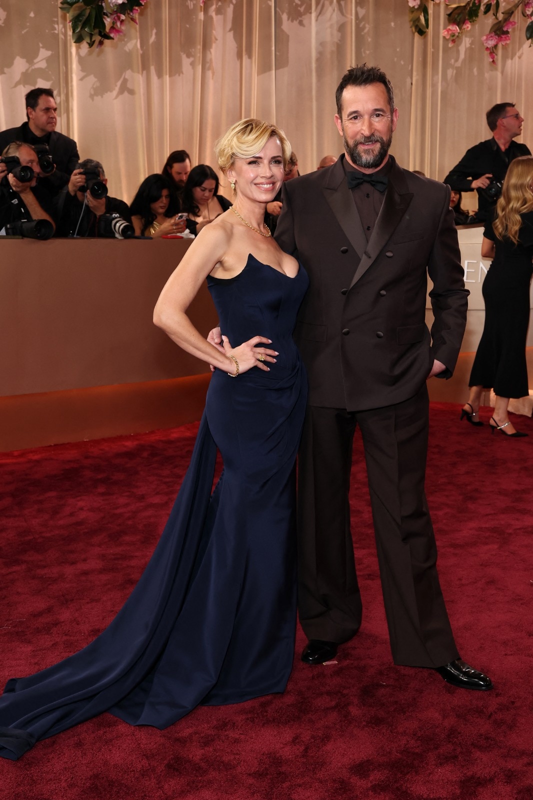 Noah Wyle and Sara Wells at the Golden Globes 2026. Photo: AFP