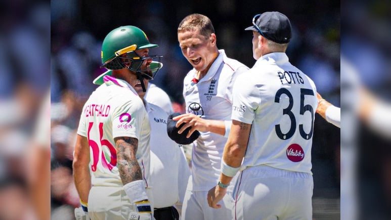 VIDEO: ब्रायडन कार्स ने बीच मैदान में खोया आपा, कभी अंपायर तो कभी वेदरल्ड से भिड़े, स्टोक्स ने किया बीच बचाव