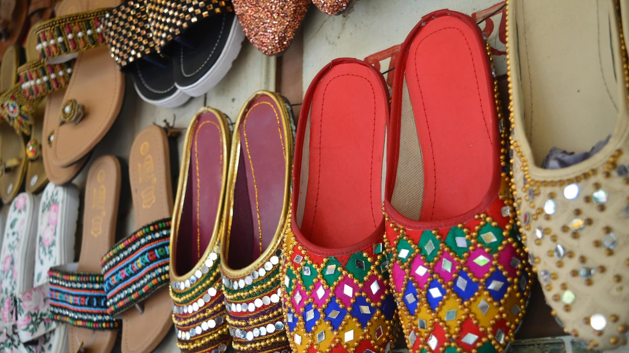 Juttis That Bite: A Break-In Plan That Wont Tear Your Skin Juttis That Bite: A Break-In Plan That Wont Tear Your Skin