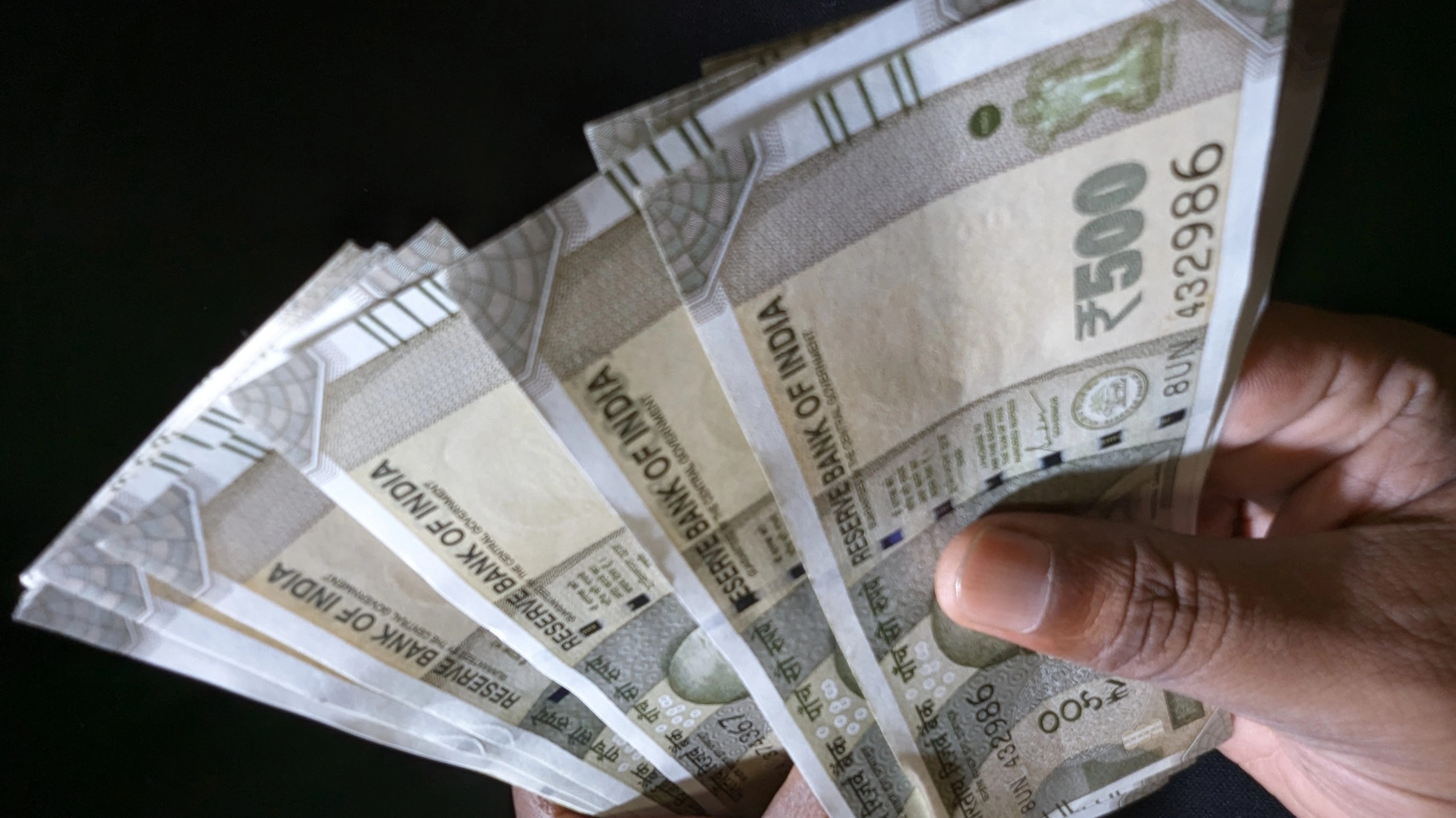 Banks Q4 Results Preview &mdash; DRChoksey Remains Cautiously Optimistic; SBI, ICICI Bank Among Top Picks