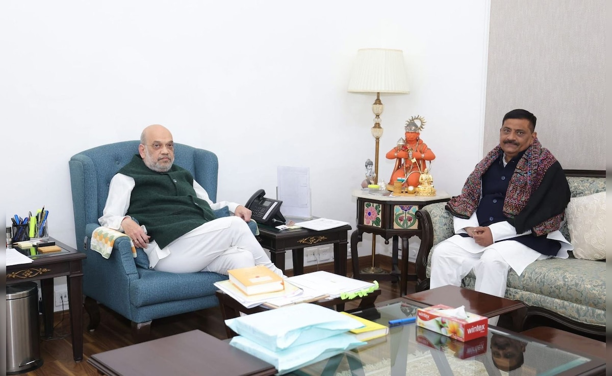 कैबिनेट विस्तार की तैयारी या कुछ और... दिल्ली में अमित शाह से मिले जेडीयू के कार्यकारी अध्यक्ष संजय झा