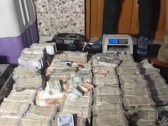 2 करोड़ कैश और 59 किलो चांदी, नोट गिनते-गिनते थक गई टीम... कानपुर में सट्टेबाज के घर मिला 'कुबेर का खजाना'
