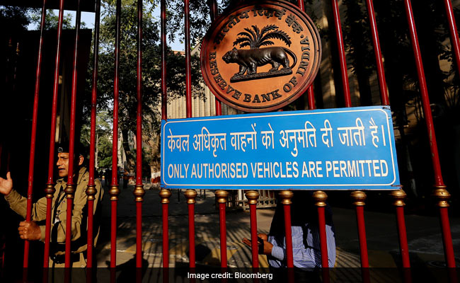 RBI Holds Key Lending Rates: Here's What Experts Say