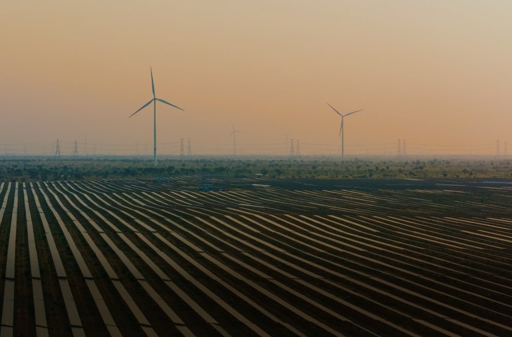 Adani Green Energy's Growth Capex Remains On Track, Says Cantor &mdash; Details Inside