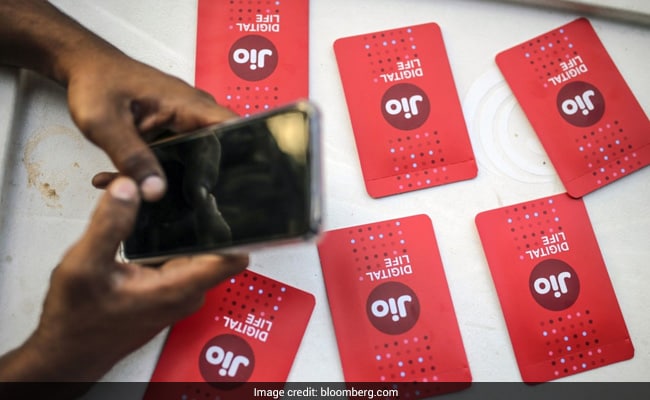 Mukesh Ambani's Jio May Add Saudi, US Investors To $8 Billion Run: Report