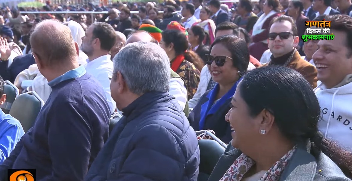 15 अगस्त में नहीं गए थे... 26 जनवरी की परेड देखने पहुंचे राहुल गांधी