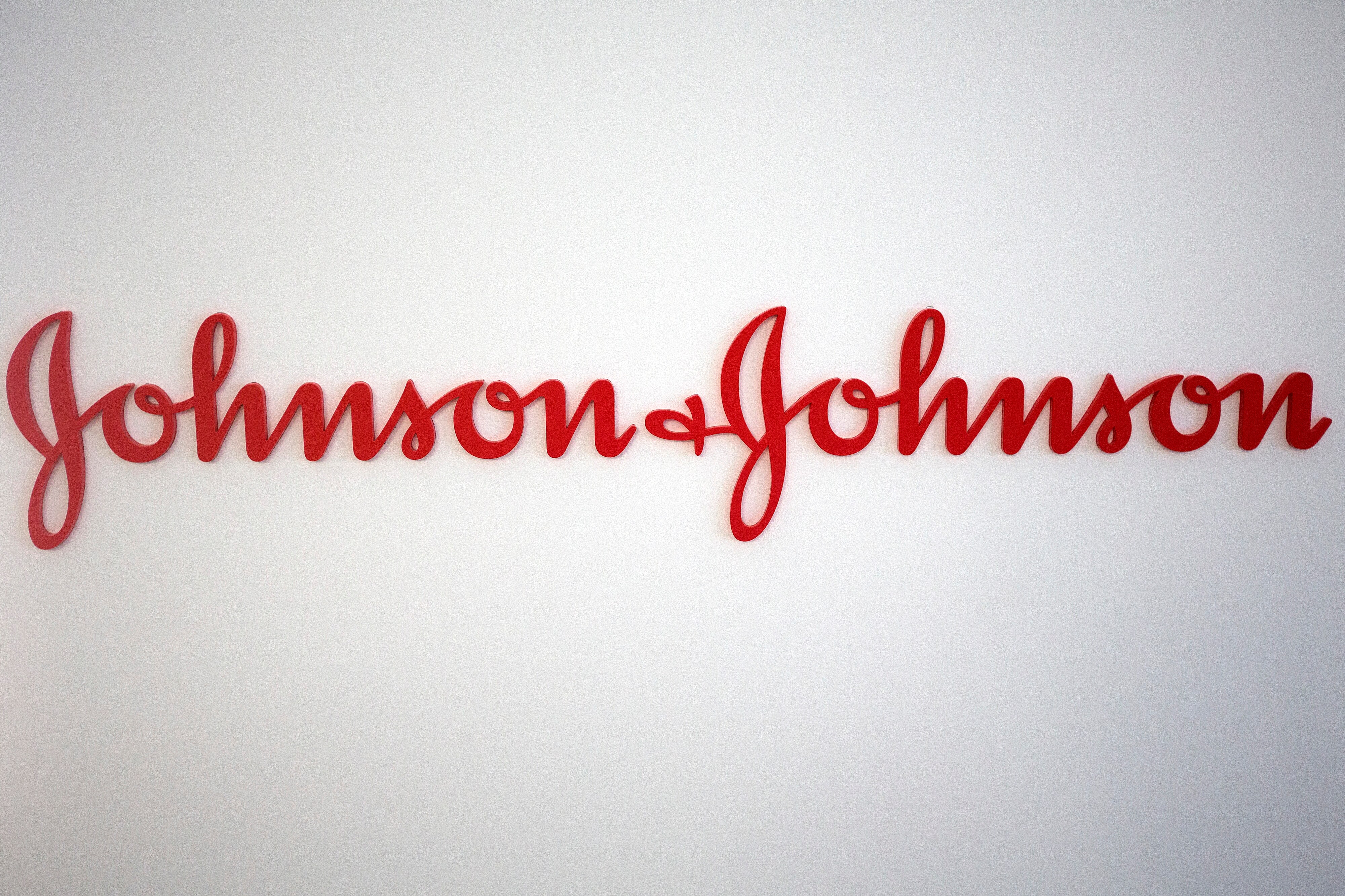 Drug Regulator Directs J&J To Pay Rs 74.5 Lakh To First Patient With Faulty Hip Implant