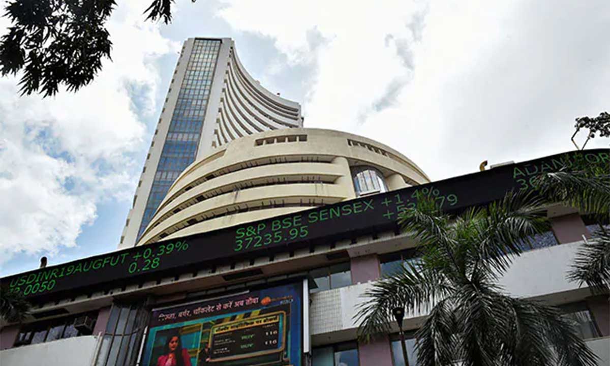 Senex, Nifty Break 7-Day Winning Streak; Infosys, RIL Top Drags