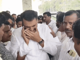 अजित पवार का निधन: जिसने जहां भी सुना रह गया सन्न, फफक कर रोने लगे समर्थक