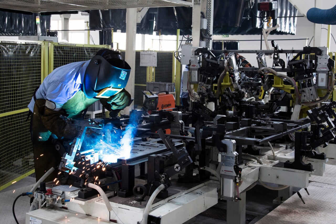  India To Launch New IIP Series With 2011-12 Base Year