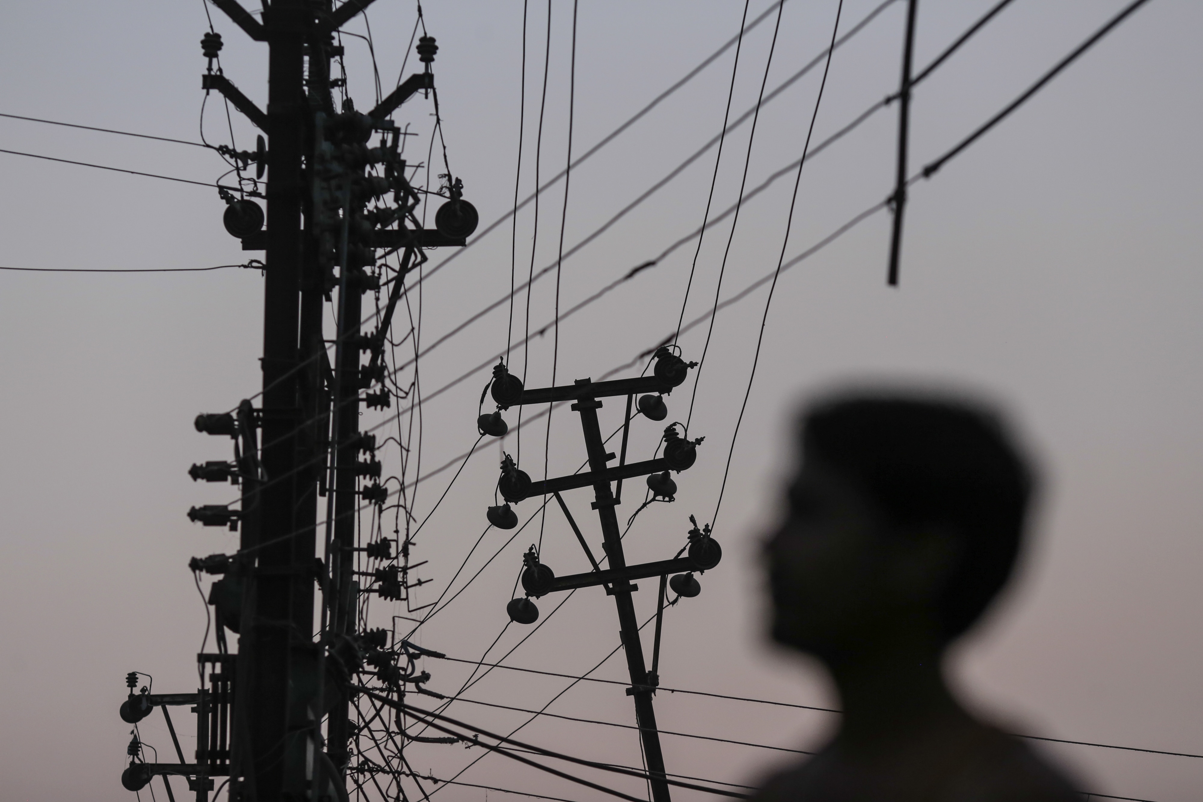 PM Unveils &lsquo;Power For All By 2019&rsquo; Scheme