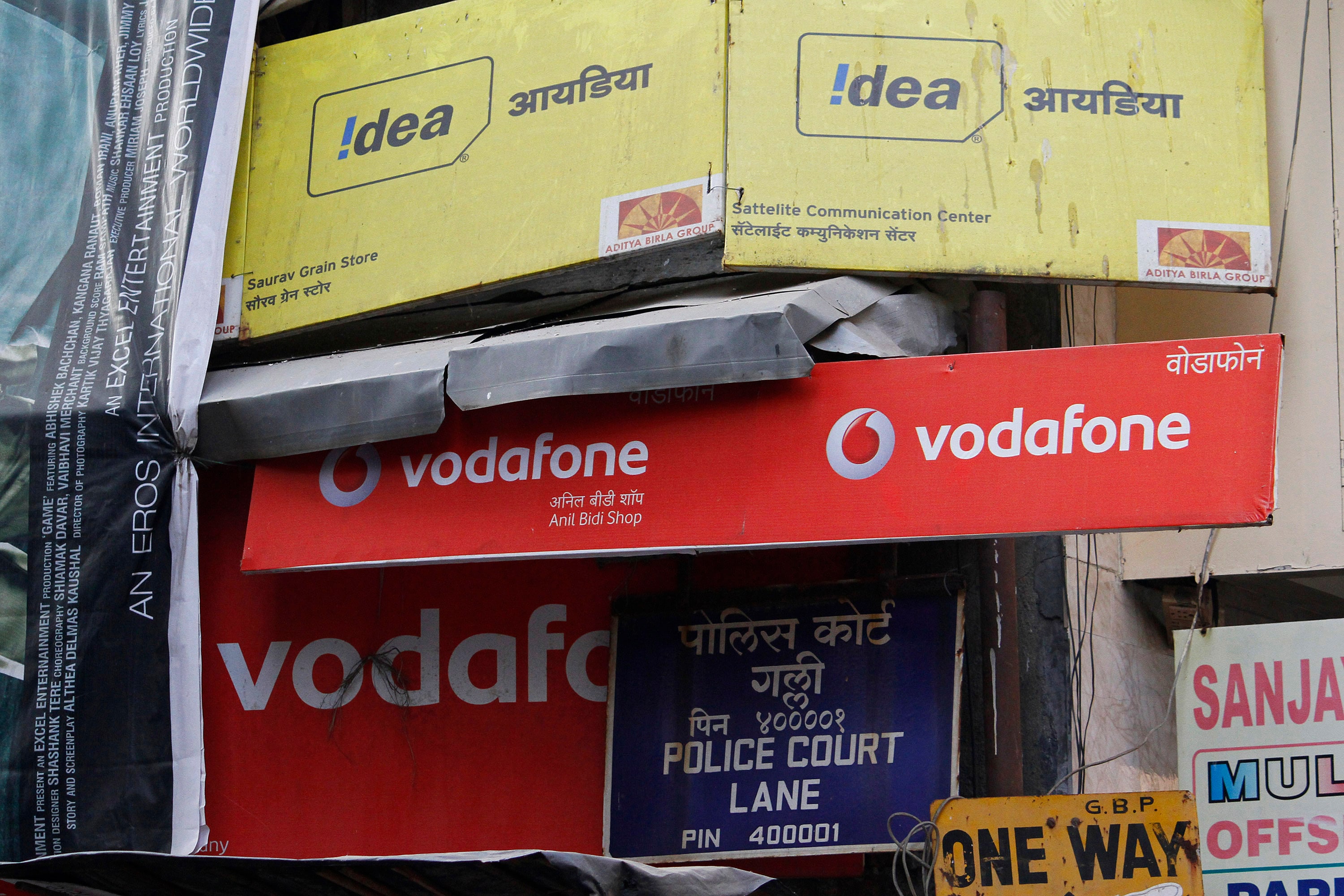 Telecom Ministry To Decide On Idea&rsquo;s 100% FDI Proposal: Suresh Prabhu