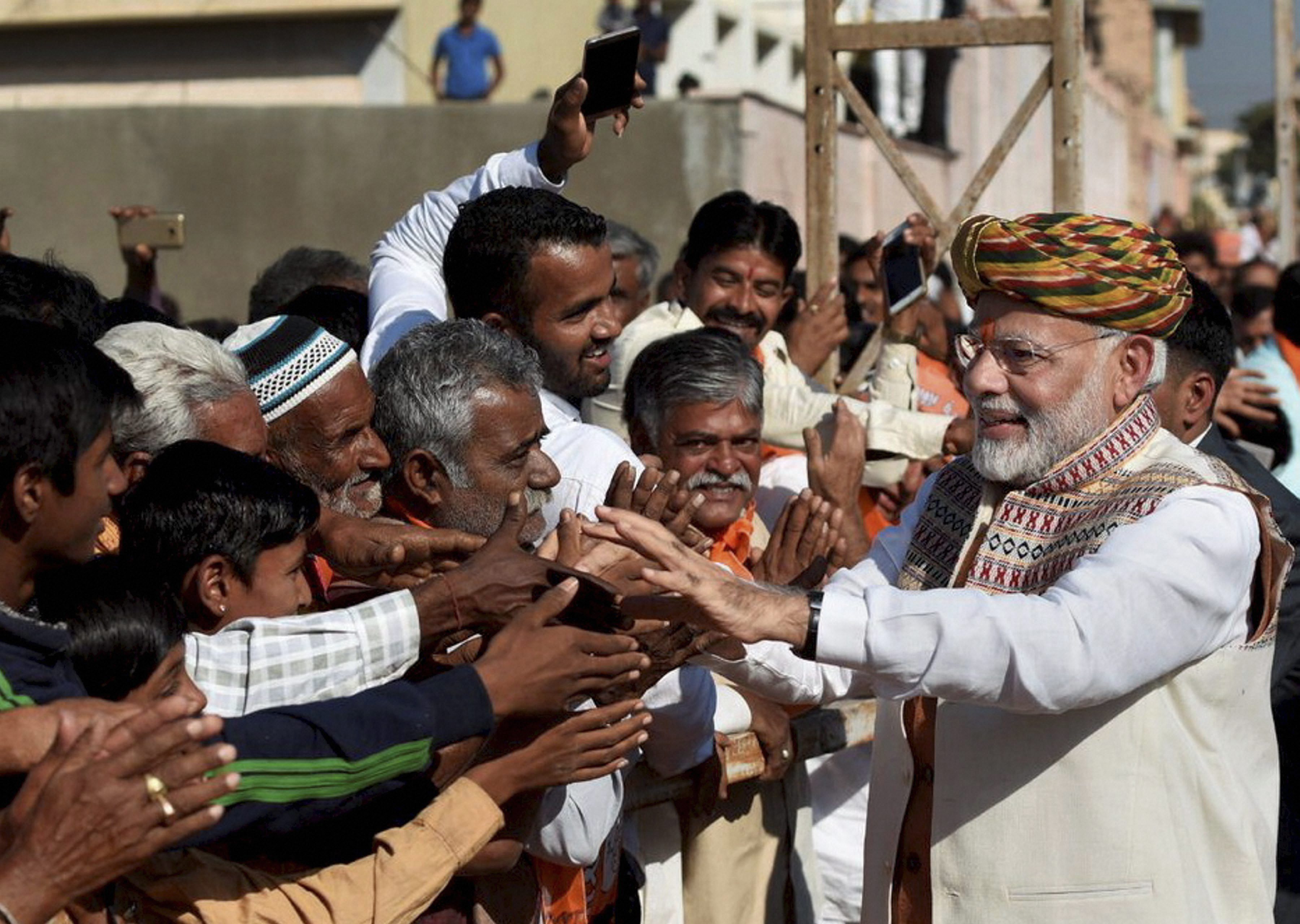 Modi Wave Is Waning, Says Prominent Supporter Tavleen Singh