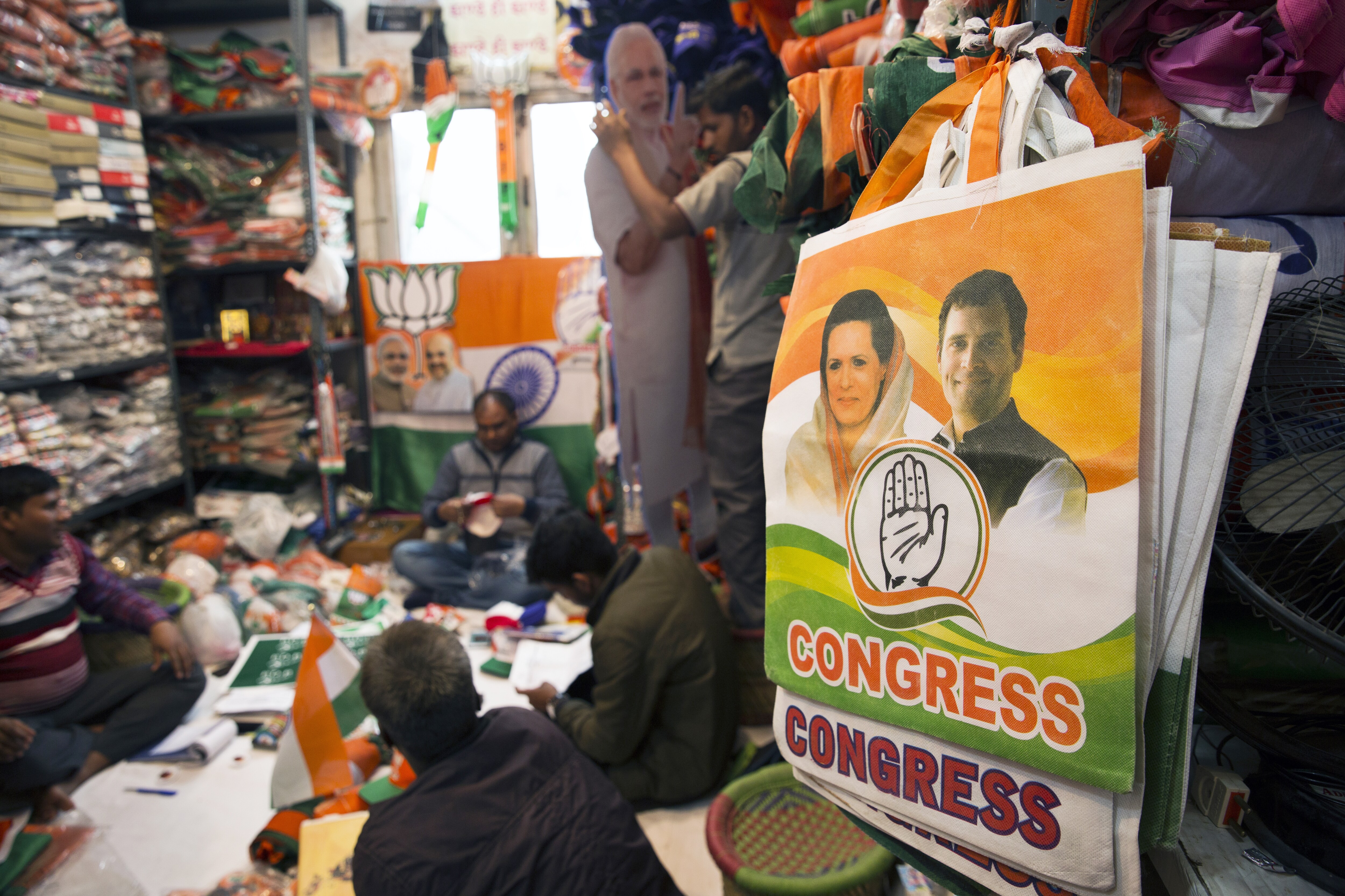 Congress’ Lok Sabha Election Manifesto: Rahul Gandhi Outlines Five Main Themes Of Congress’ Poll Pitch