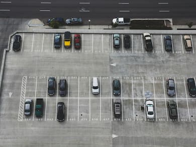 Auto Sales In March 2025 Live: Tata Motors Flat, Hyundai Dips, M&M Surges