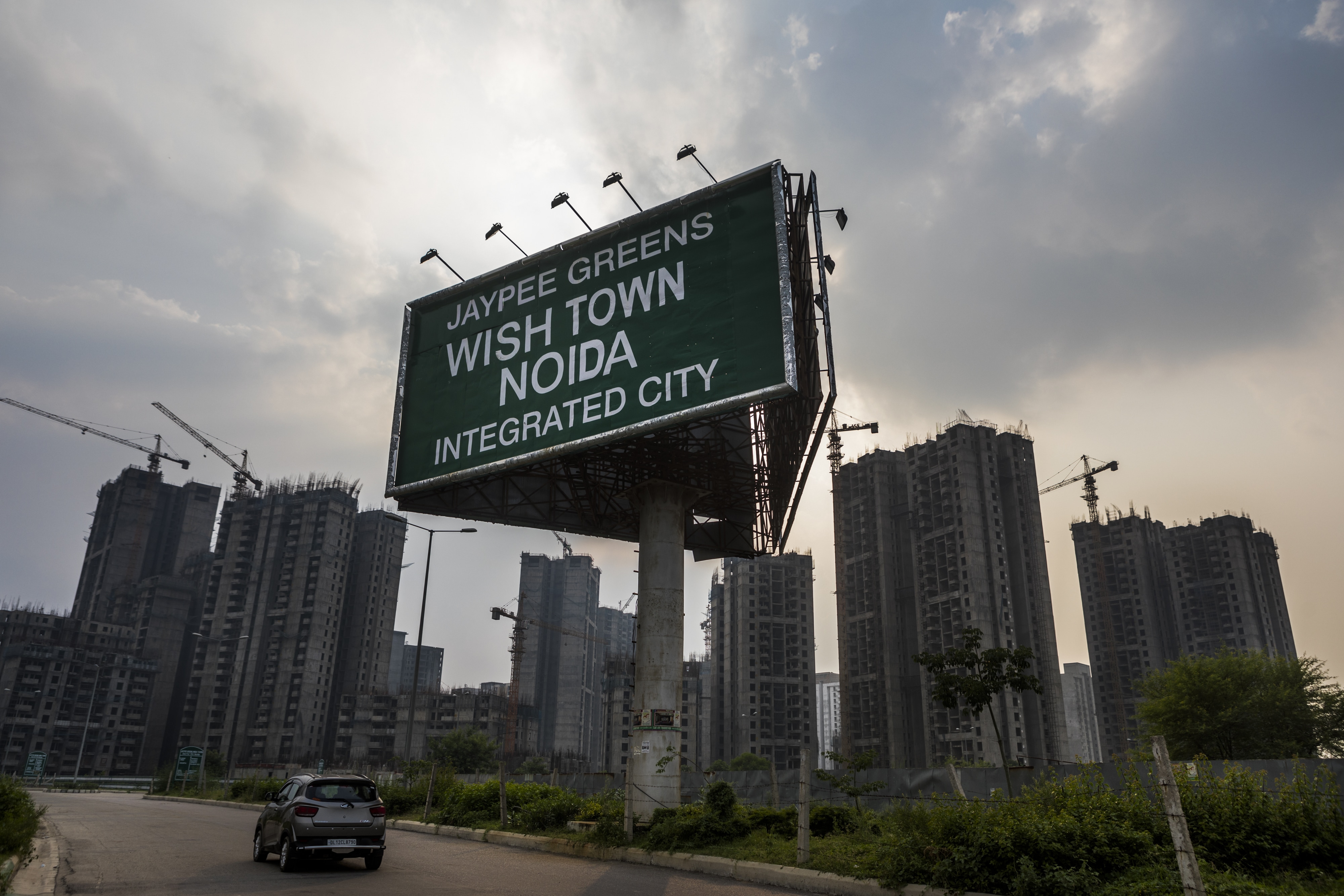 Jaypee Aims To Complete Constructing 24,000 Flats In Two Years