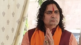 "मस्जिदों के लाउडस्पीकर की आवाज कम करो, नहीं तो लोग शहर छोड़ देंगे", बालमुकुंद आचार्य का बड़ा बयान