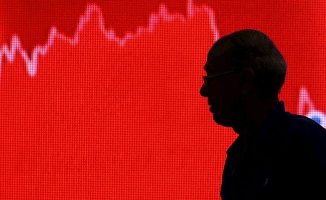 Sensex Plunges Over 500 Points, Nifty Gives Up 11,650; Auto Stocks Worst Hit