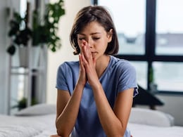 Why Crying For No Reason Can Reduce Stress, A Hormone Coach Explains