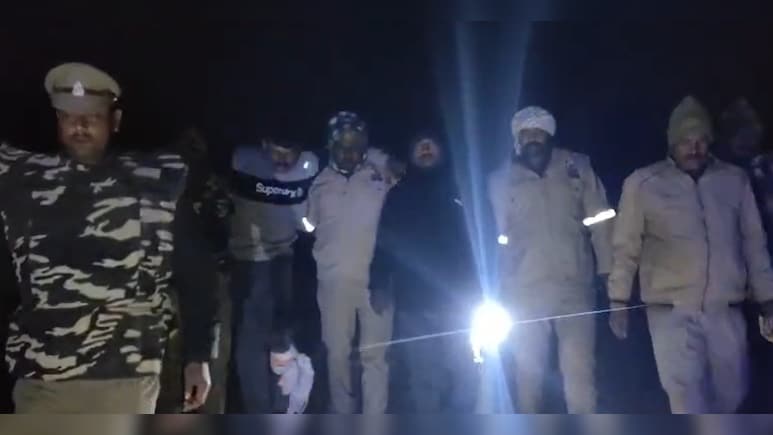 ललितपुर में मुठभेड़ के बाद अमजद खान गिरफ्तार, 20 से अधिक युवतियों के यौन शोषण का आरोप