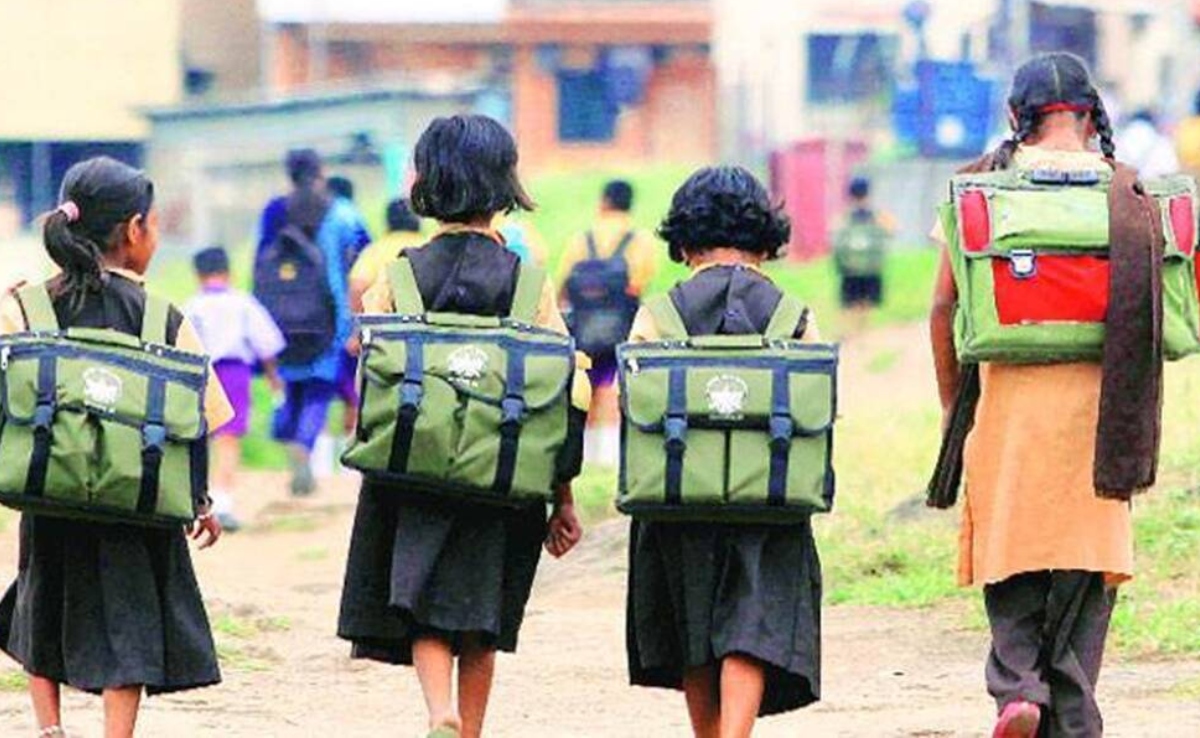 यूपी-बिहार की लड़कियां किचन में और दक्षिण भारत की स्कूल में, डीएमके सांसद मारन के बयान पर क्या कहता है डेटा