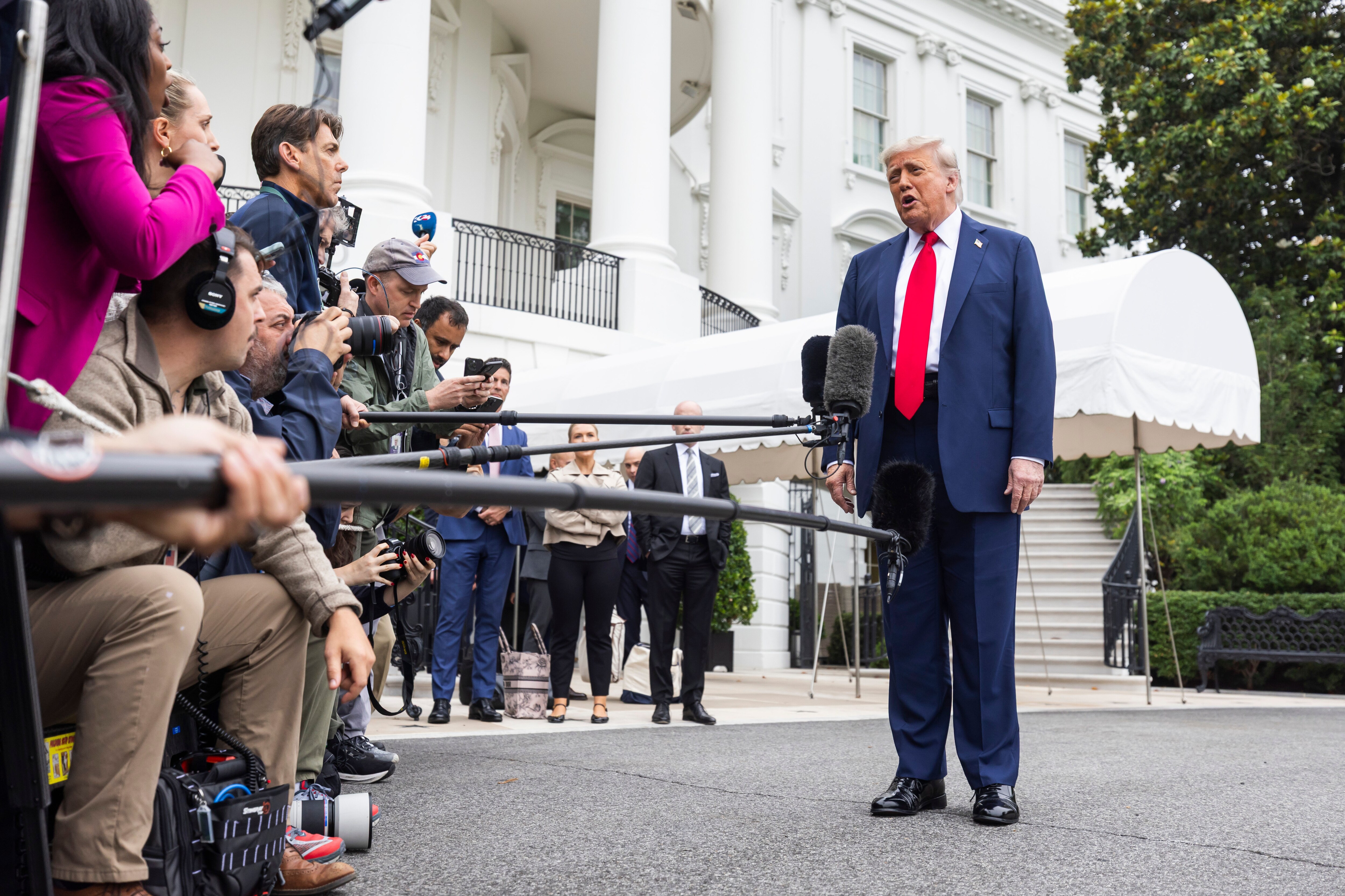 Trump Says Israel, Iran May Need To &lsquo;Fight It Out&rsquo; Before Deal