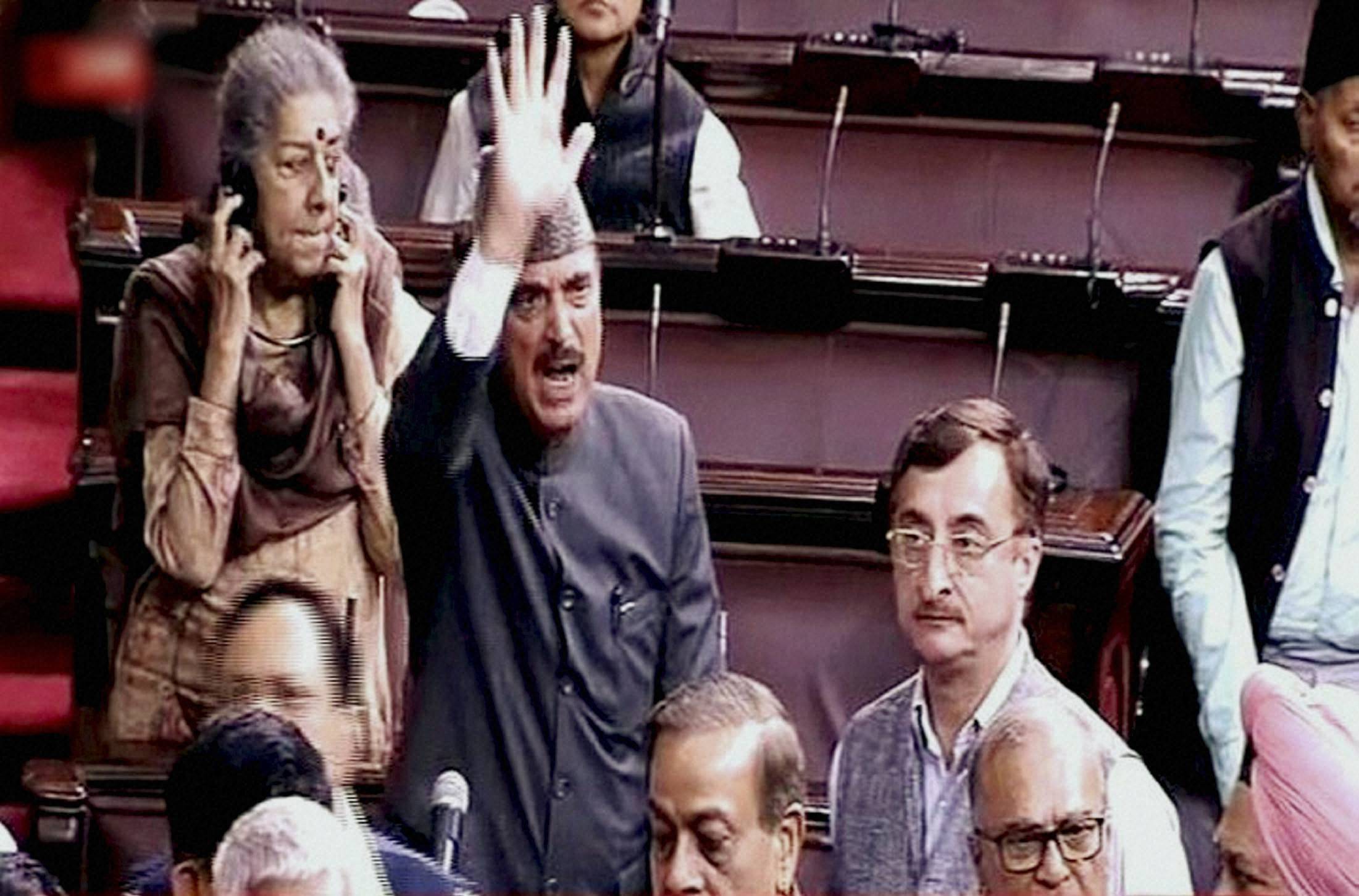 Demonetisation Paralyses Parliament; Clash In Rajya Sabha Over Azad&rsquo;s Remarks