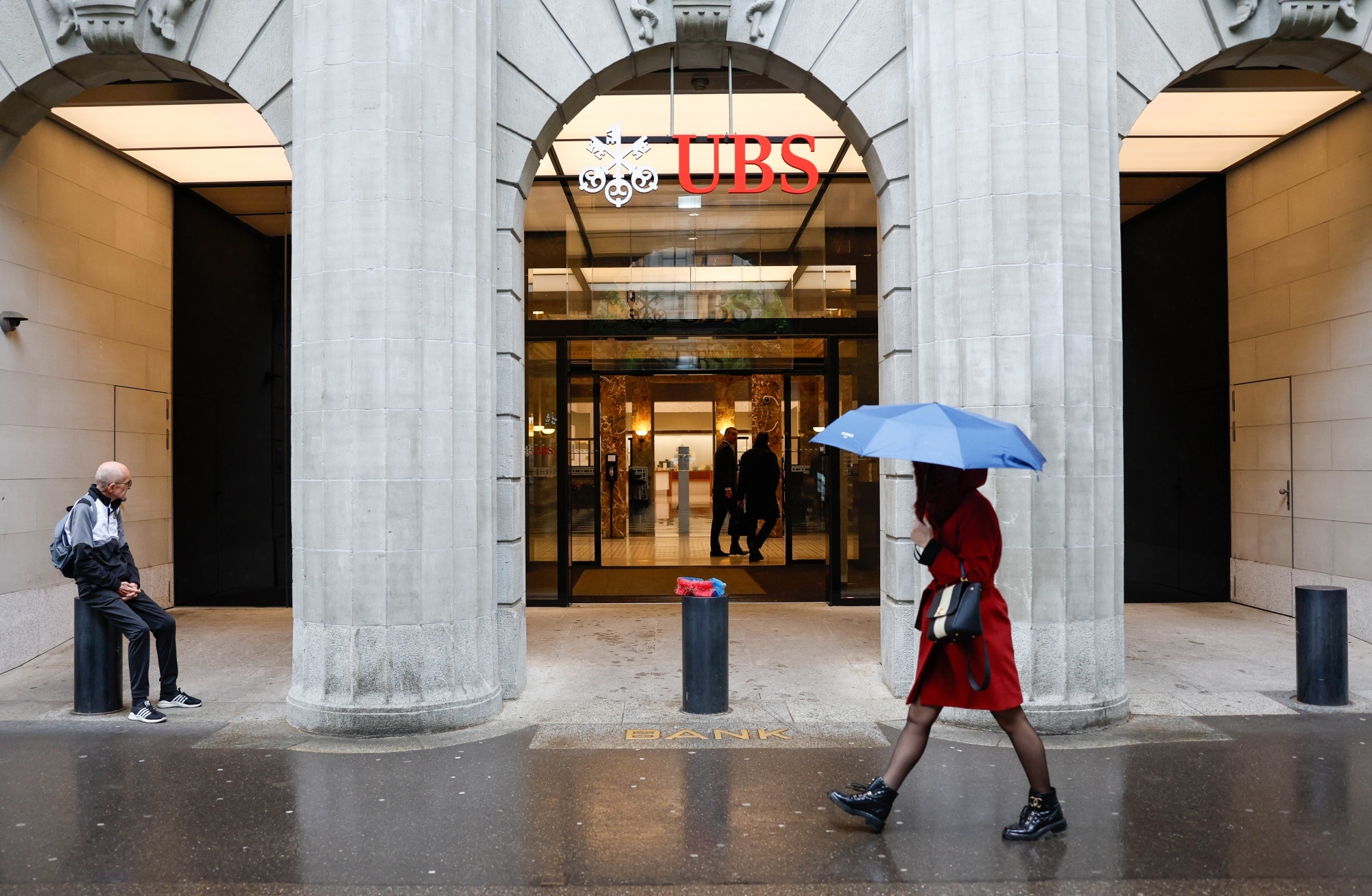 UBS Returns To Profit As CEO Ermotti Affirms Buyback Plans