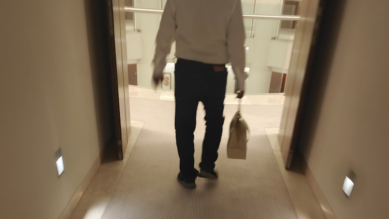 Snapdeal Co-Founder's Post On Hotel Guests Choosing Food Delivery Apps Sparks Discussion