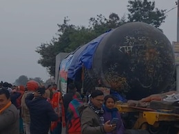 वजन 210 टन... तमिलनाडु से मोतिहारी के लिए चला दुनिया का सबसे बड़ा शिवलिंग गोपालगंज में फंसा-Video