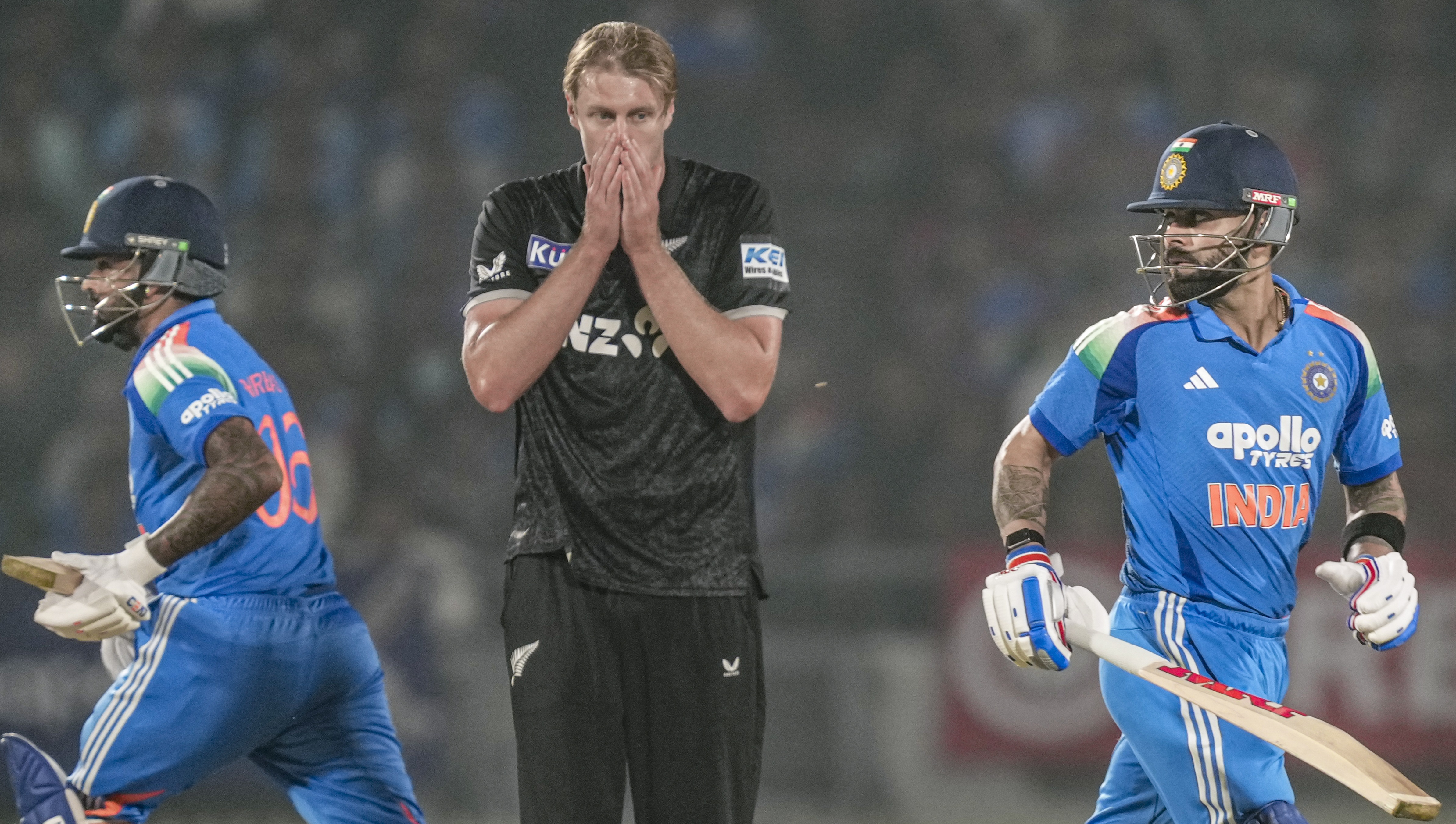 IND vs NZ 1st ODI Live Score:  भारत को 30 गेंद में जीत के लिए चाहिए 34 रन