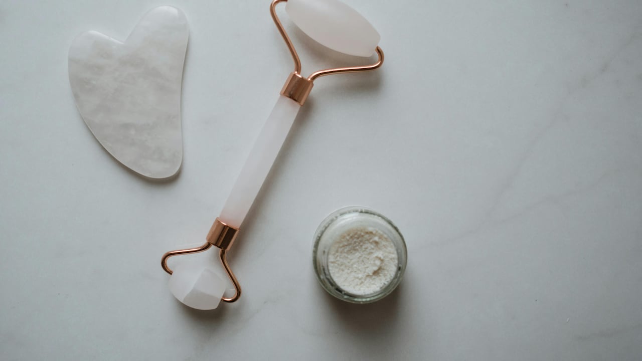 How To Choose the Best Face Massagers And Avoid Gimmicky Devices