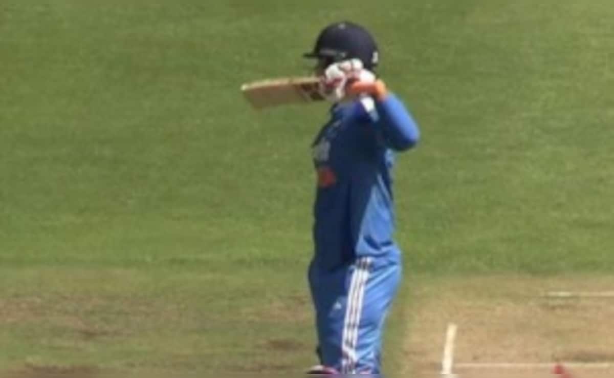 IND U19 vs SA U19: 6 चौके-8 छक्के, वैभव सूर्यवंशी ने जड़ा तूफानी शतक, पुषपा सेलिब्रेशन ने इंटरनेट पर मचाई धूम